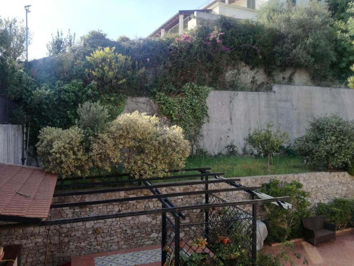 Villa Grande Messina Exterior photo